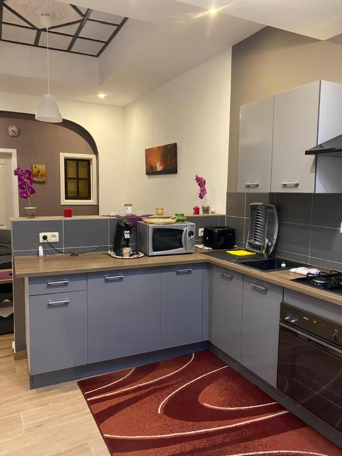 superbe appartement Charleroi Extérieur photo