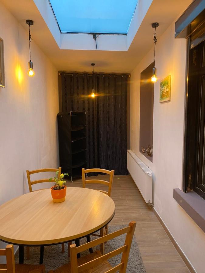 superbe appartement Charleroi Extérieur photo